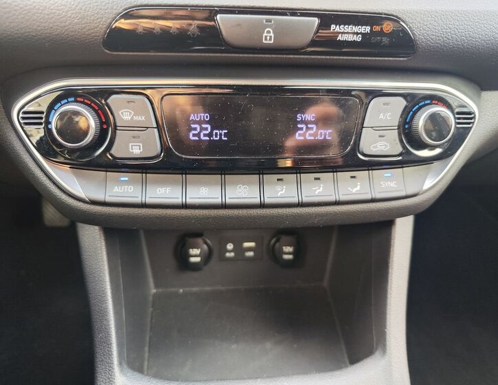 Hyundai i30 Kombi 1,4 l 103 kw