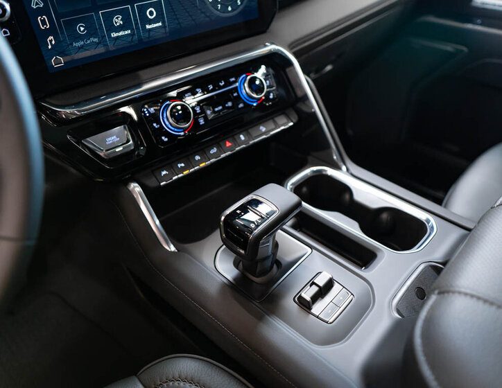 GMC Sierra Pick-up 6,2 l 313 kw