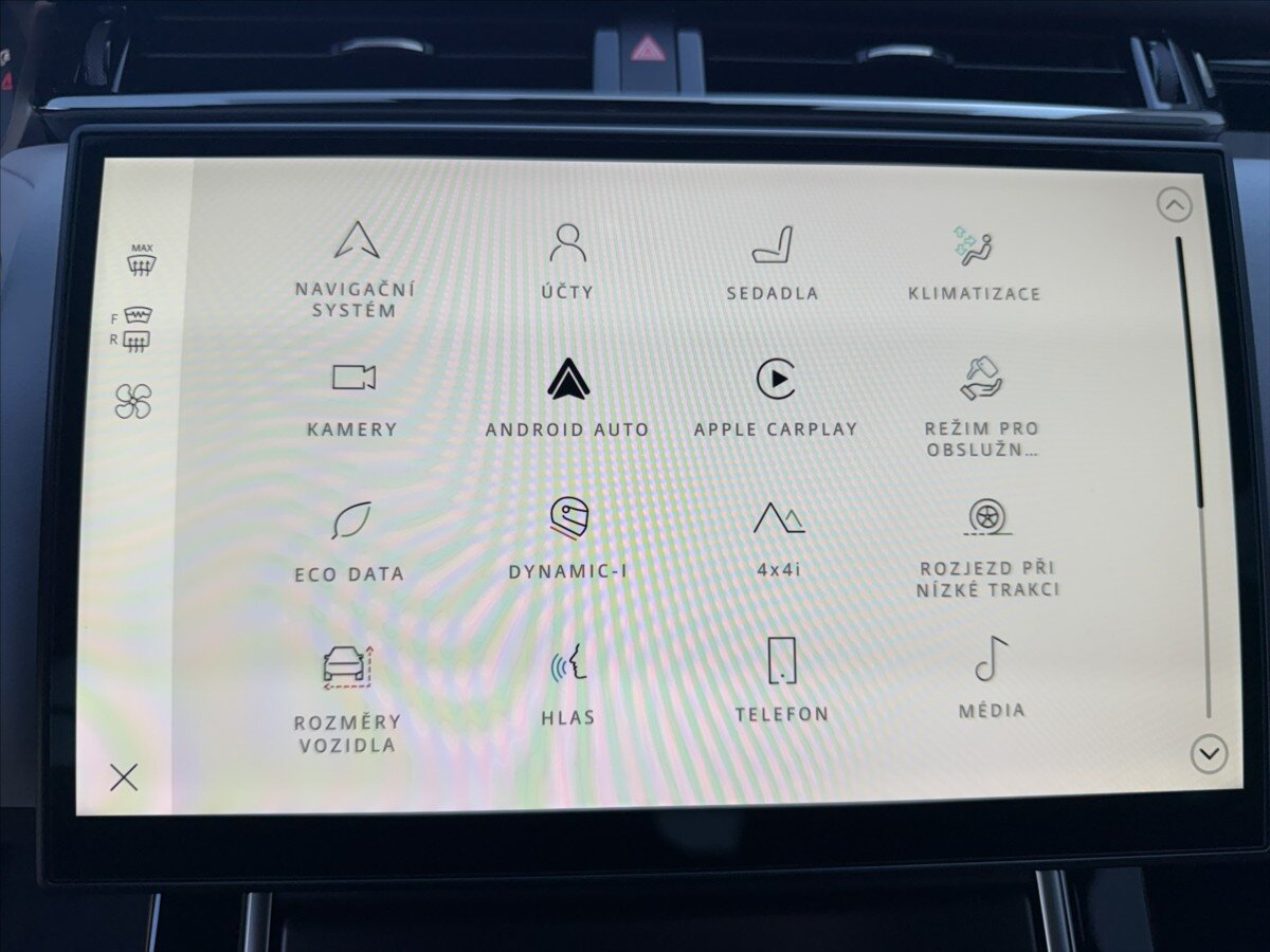 Land Rover Range Rover Velar SUV / Terénní 3,0 l 221 kw