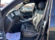 BMW X7 SUV / Terénní 3,0 l 195 kw