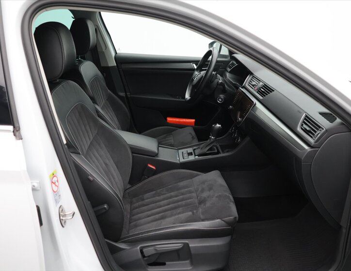 Škoda Superb Kombi 2,0 l 110 kw