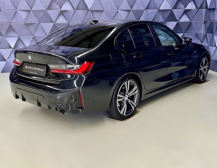 BMW Řada 3 Sedan / Limuzína 2,0 l 140 kw