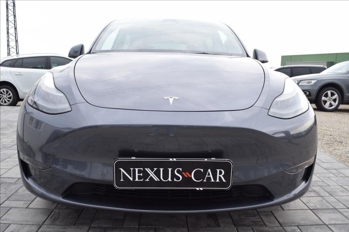 Tesla Model Y SUV / Terénní 0,0 378 kw