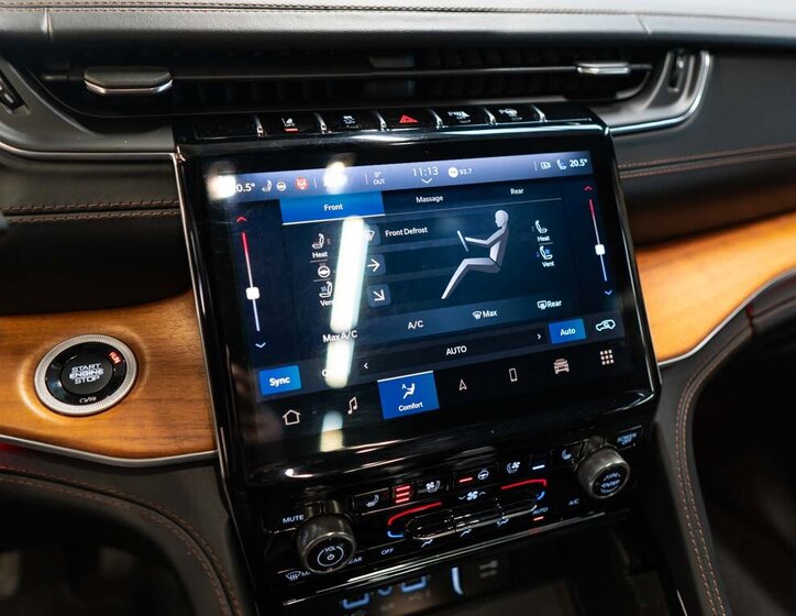 Jeep Grand Cherokee SUV / Terénní 5,7 l 266 kw