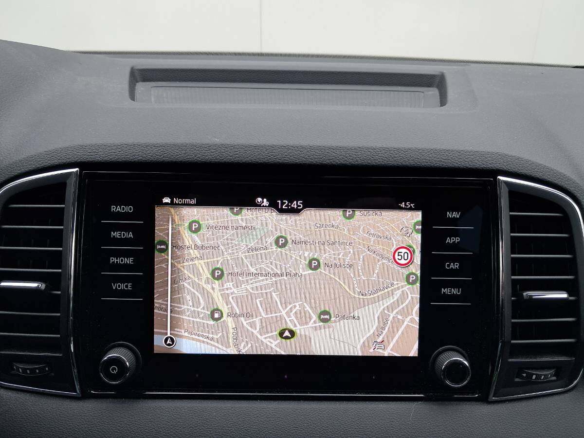 Škoda Karoq SUV 2,0 l 85 kw