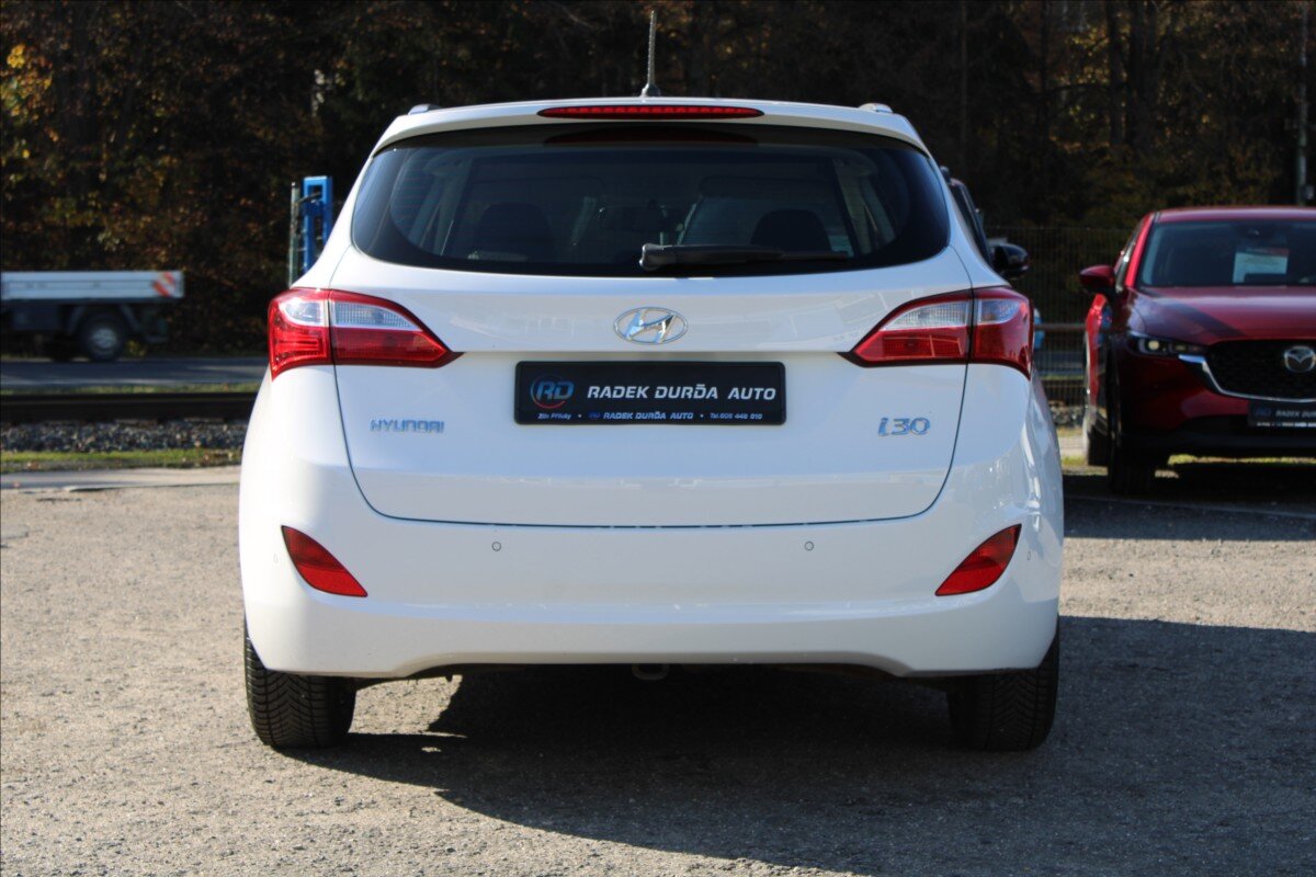 Hyundai i30 Kombi 1,6 l 88 kw