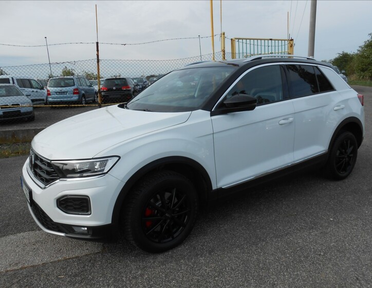 Volkswagen T-Roc 1