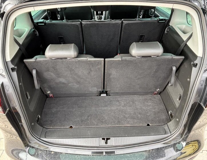 Opel Zafira MPV 2,0 l 125 kw