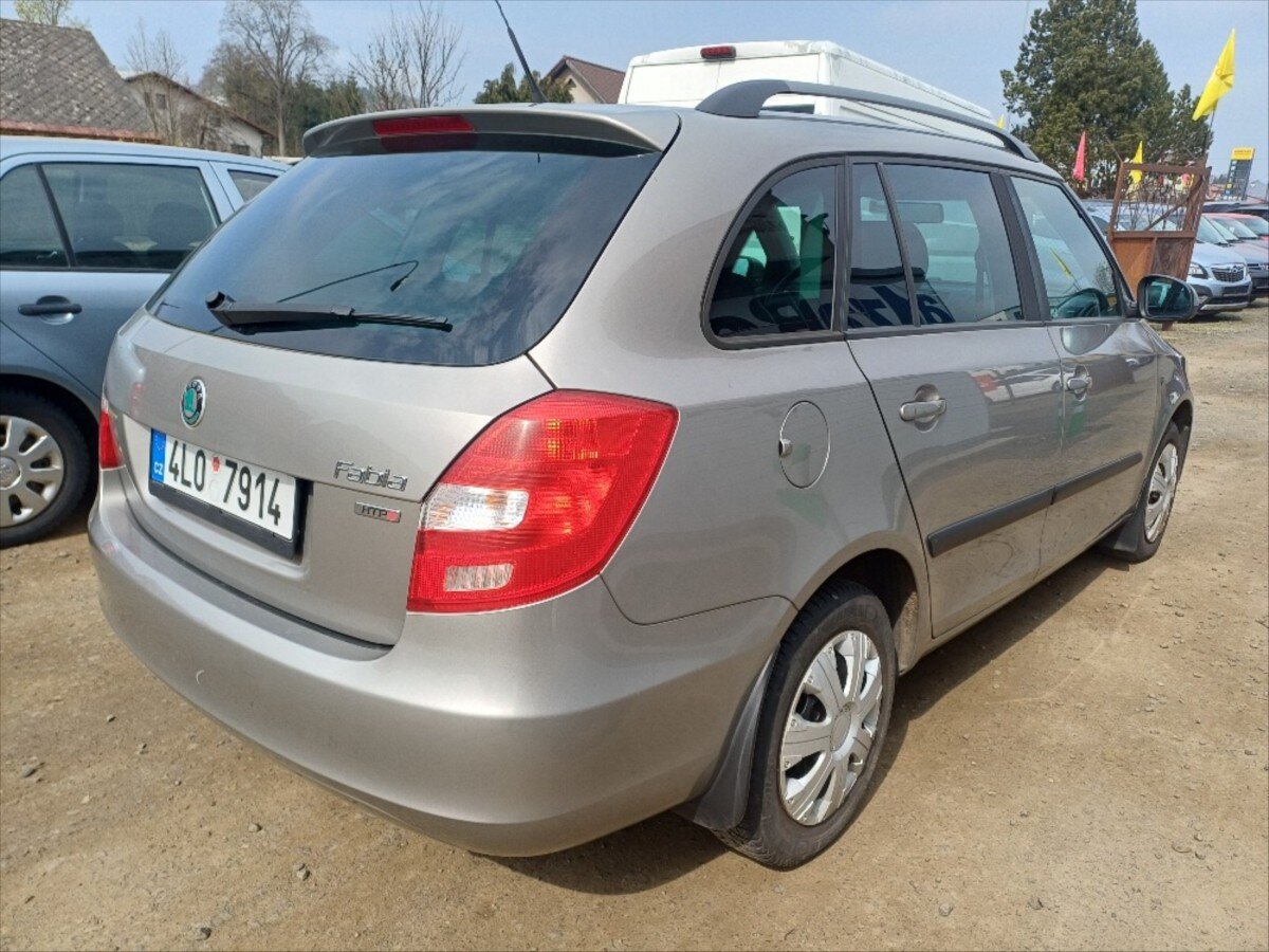 Škoda Fabia Kombi 1,2 l 51 kw