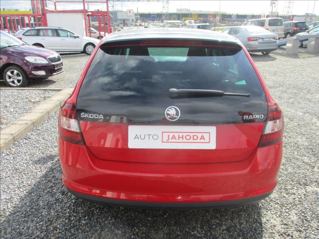 Škoda Rapid Hatchback 1,4 l 90 kw