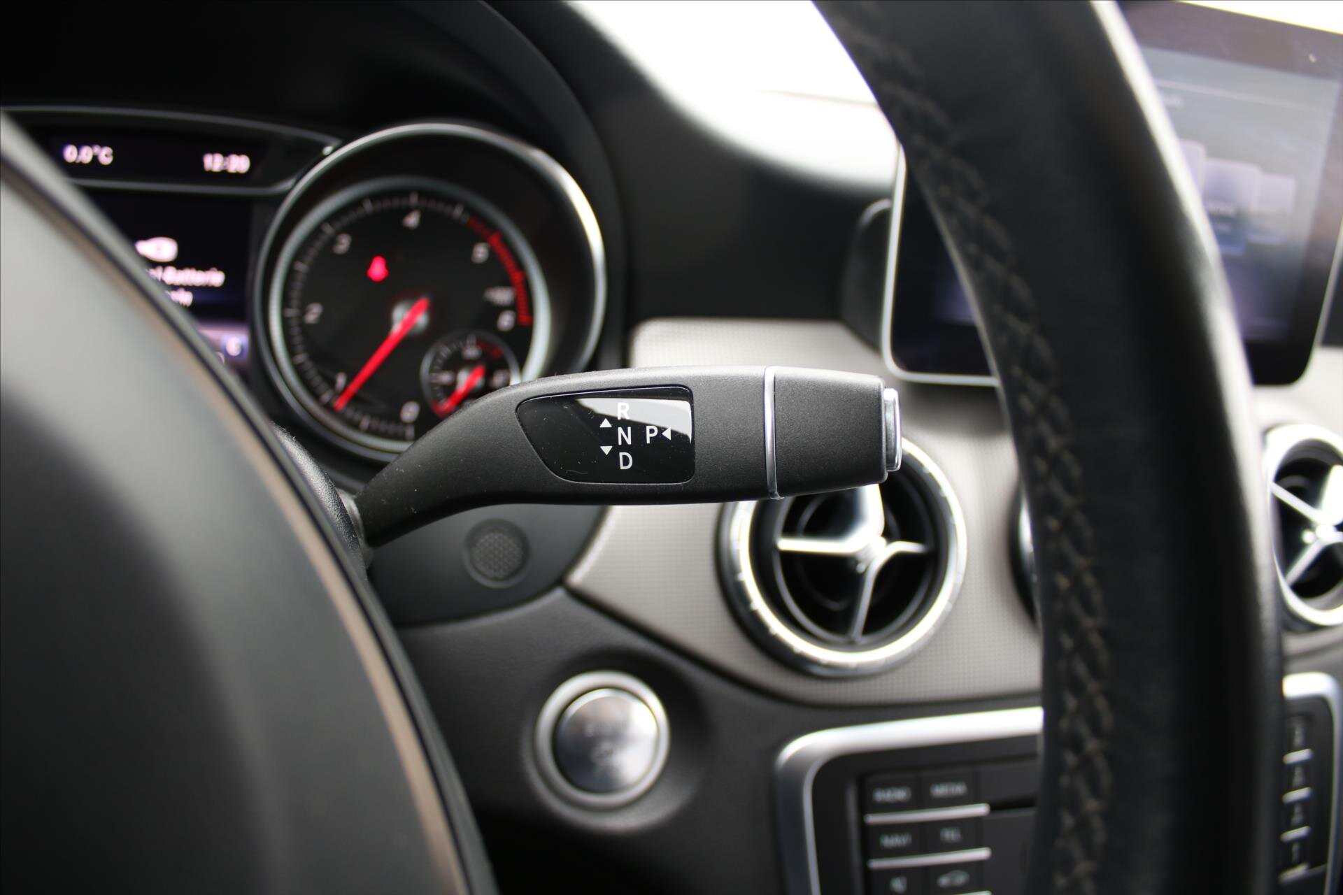 Mercedes-Benz CLA Kombi 2,1 l 100 kw