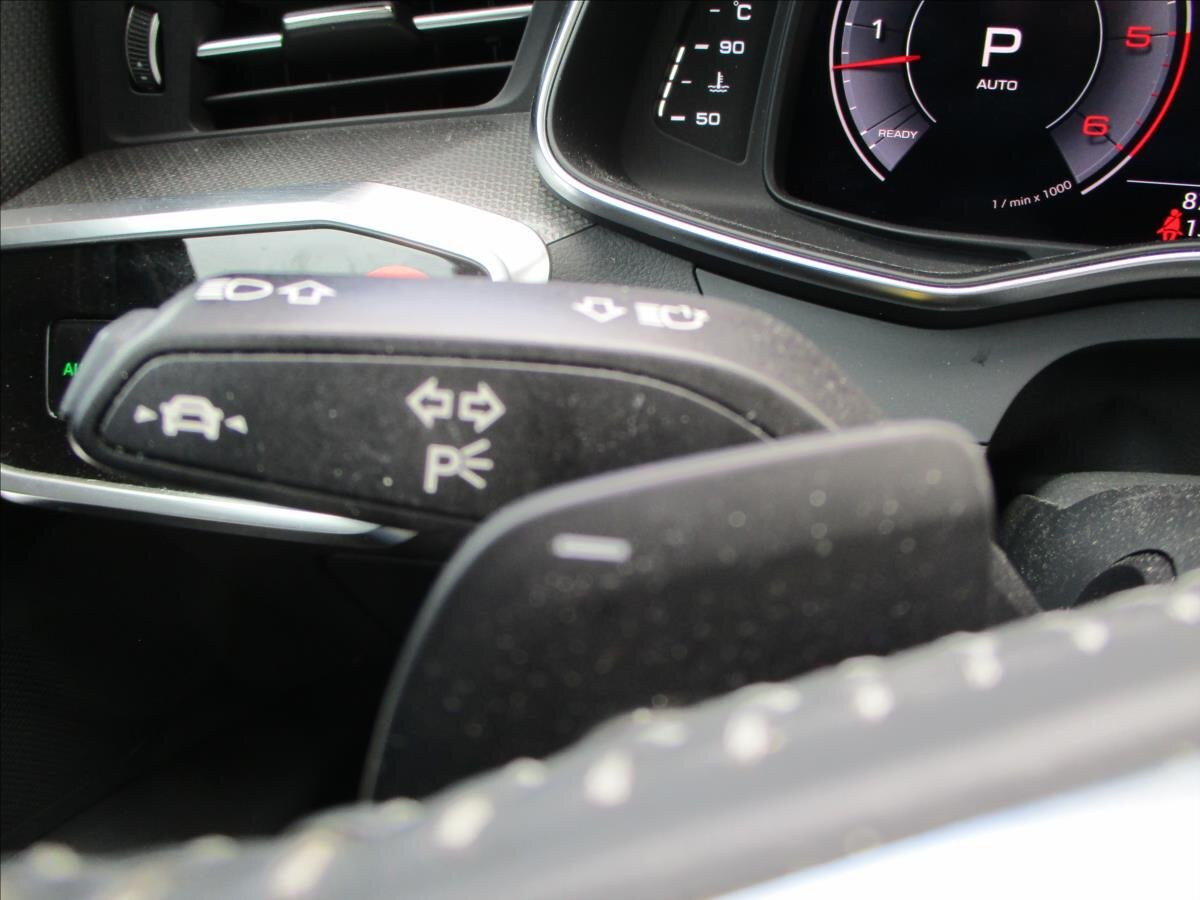 Audi A6 Allroad Kombi 3,0 l 210 kw