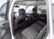 Ford S-MAX 10