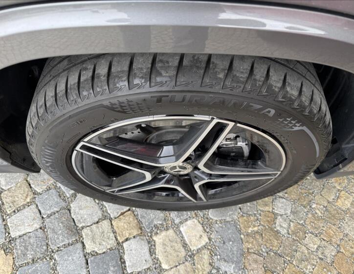 Mercedes-Benz GLA 31