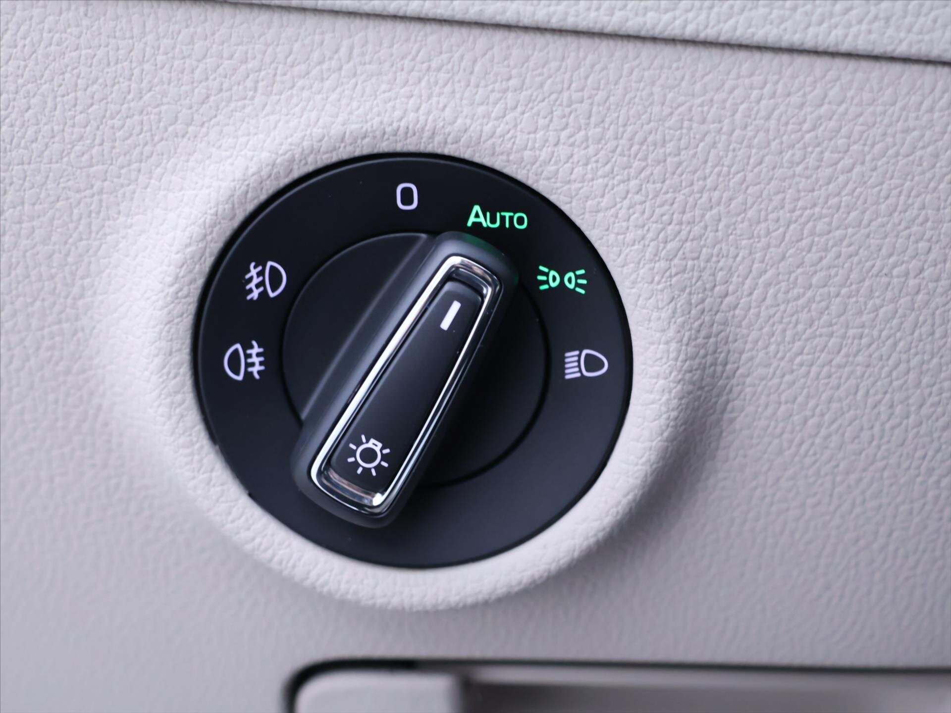 Škoda Superb Liftback 2,0 l 110 kw