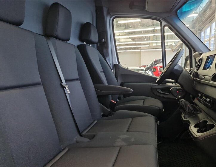 Mercedes-Benz Sprinter Skříň 2,0 l 125 kw