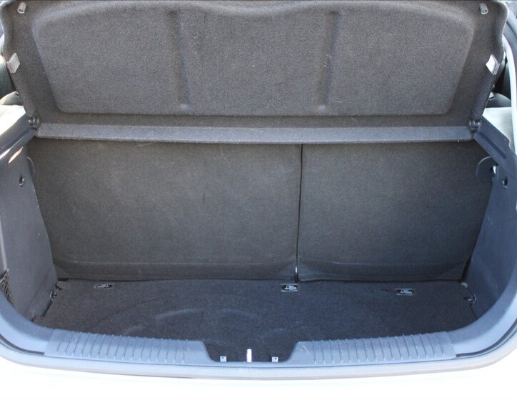 KIA Rio Hatchback 1,4 l 80 kw