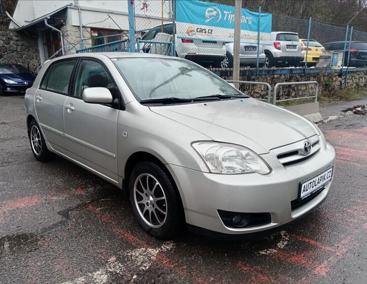 Toyota Corolla Hatchback 1,4 l 66 kw