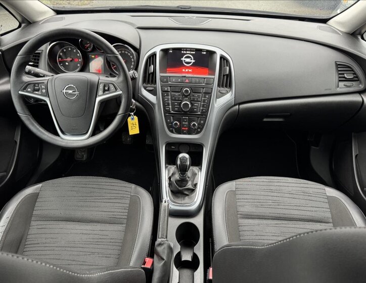 Opel Astra Kombi 1,4 l 103 kw