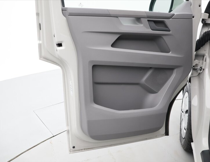 Volkswagen Transporter 11