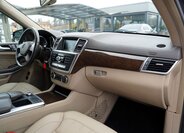 Mercedes-Benz GL SUV / Terénní 4,7 l 320 kw