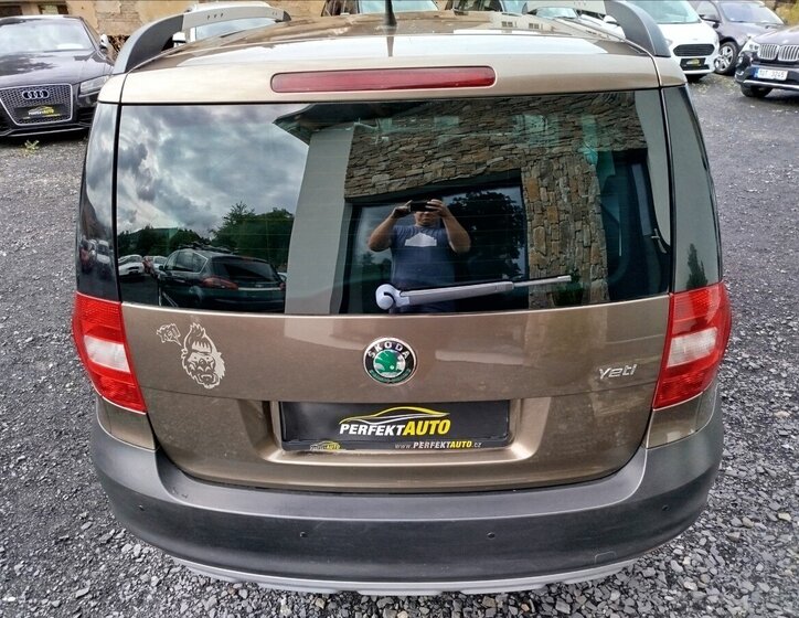 Škoda Yeti SUV / Terénní 1,2 l 77 kw