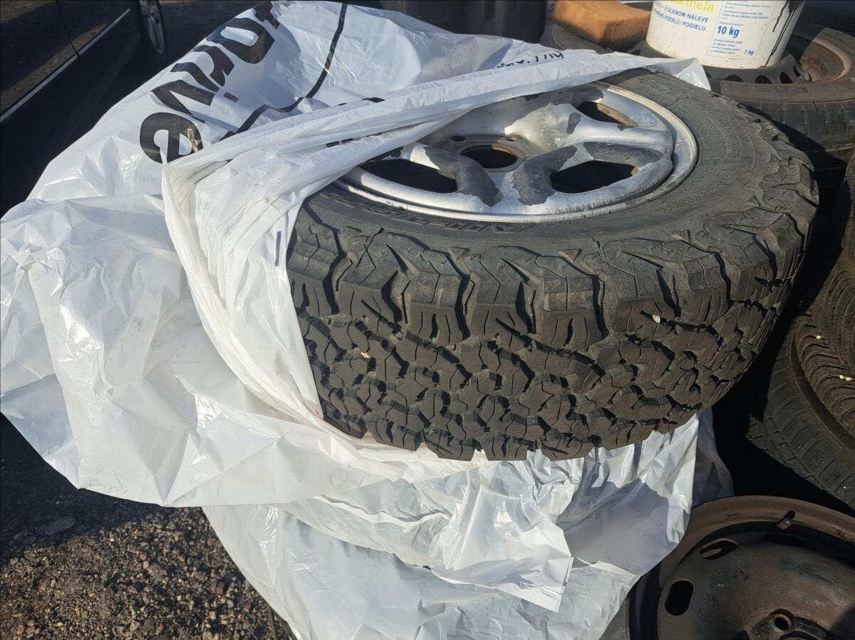 Dacia Duster SUV / Terénní 1,5 l 80 kw