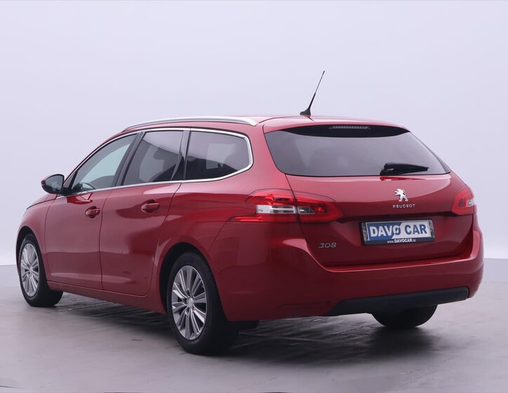 Peugeot 308 Kombi 1,2 l 96 kw