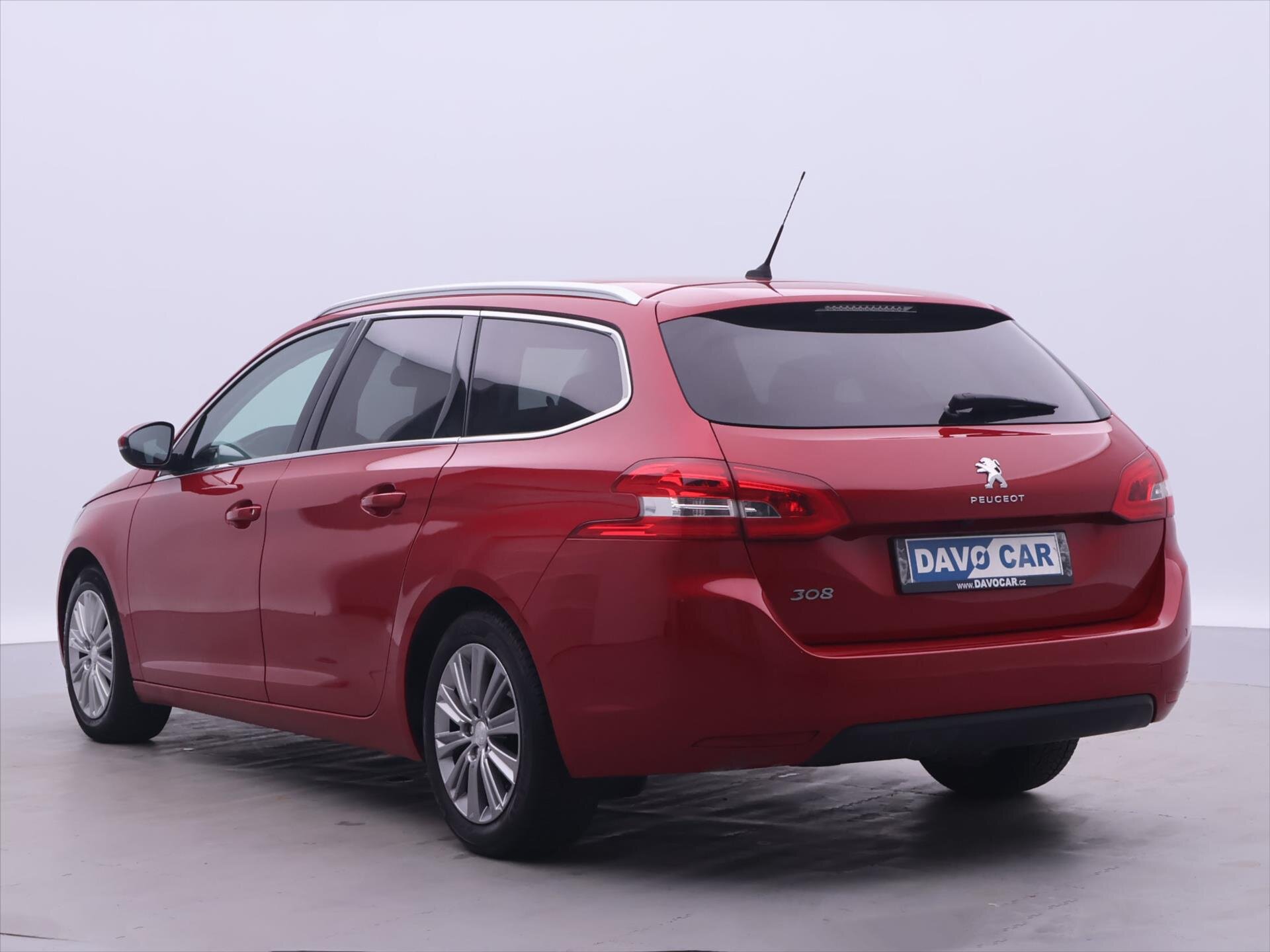Peugeot 308 Kombi 1,2 l 96 kw