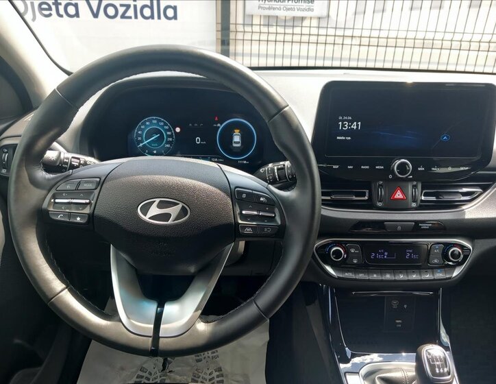 Hyundai i30 Kombi 998,0 73 kw