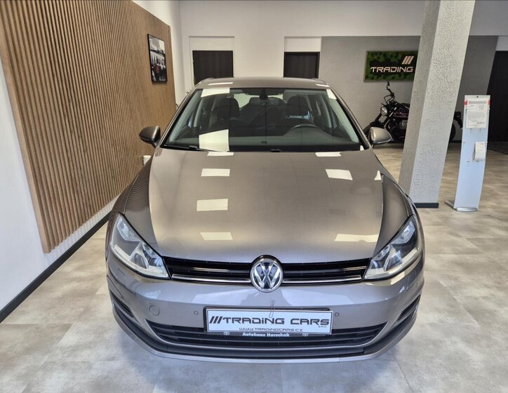 Volkswagen Golf Hatchback 1,2 l 81 kw