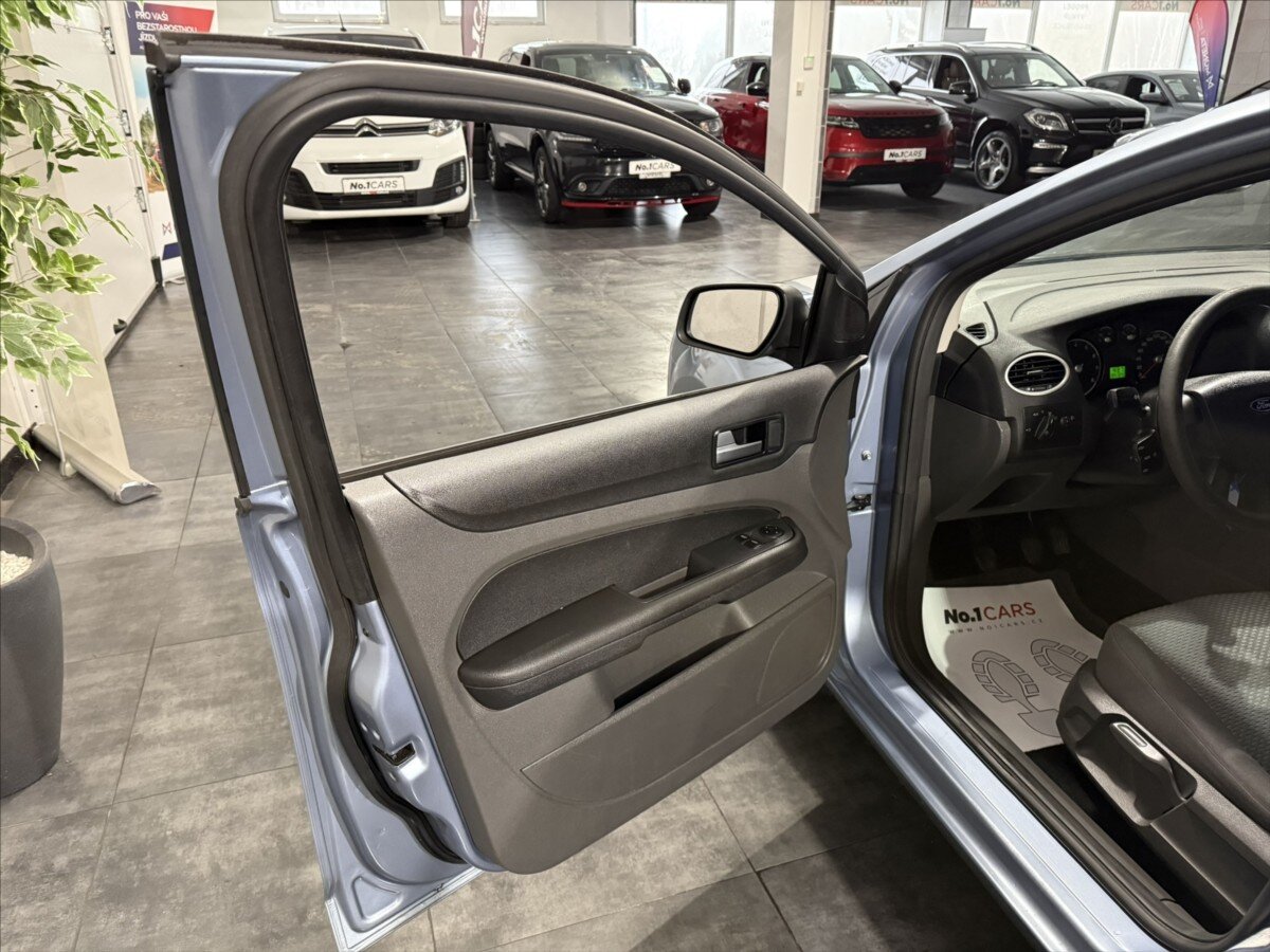 Ford Focus Hatchback 1,6 l 74 kw