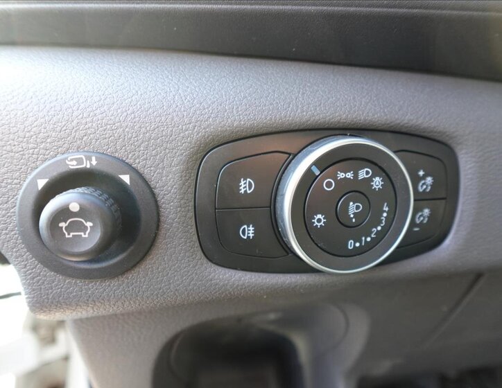 Ford Transit Ostatní 2,0 l 96 kw