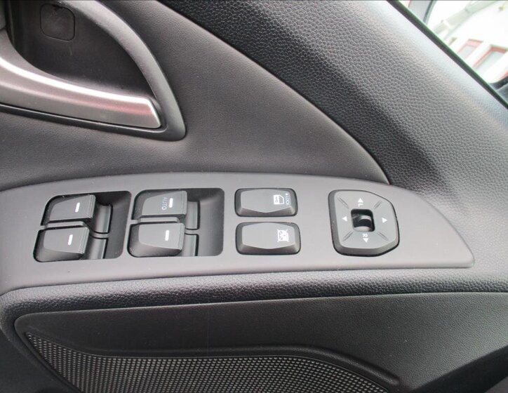 Hyundai ix35 SUV 2,0 l 100 kw