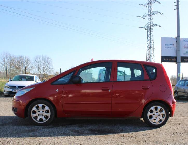 Mitsubishi Colt 8
