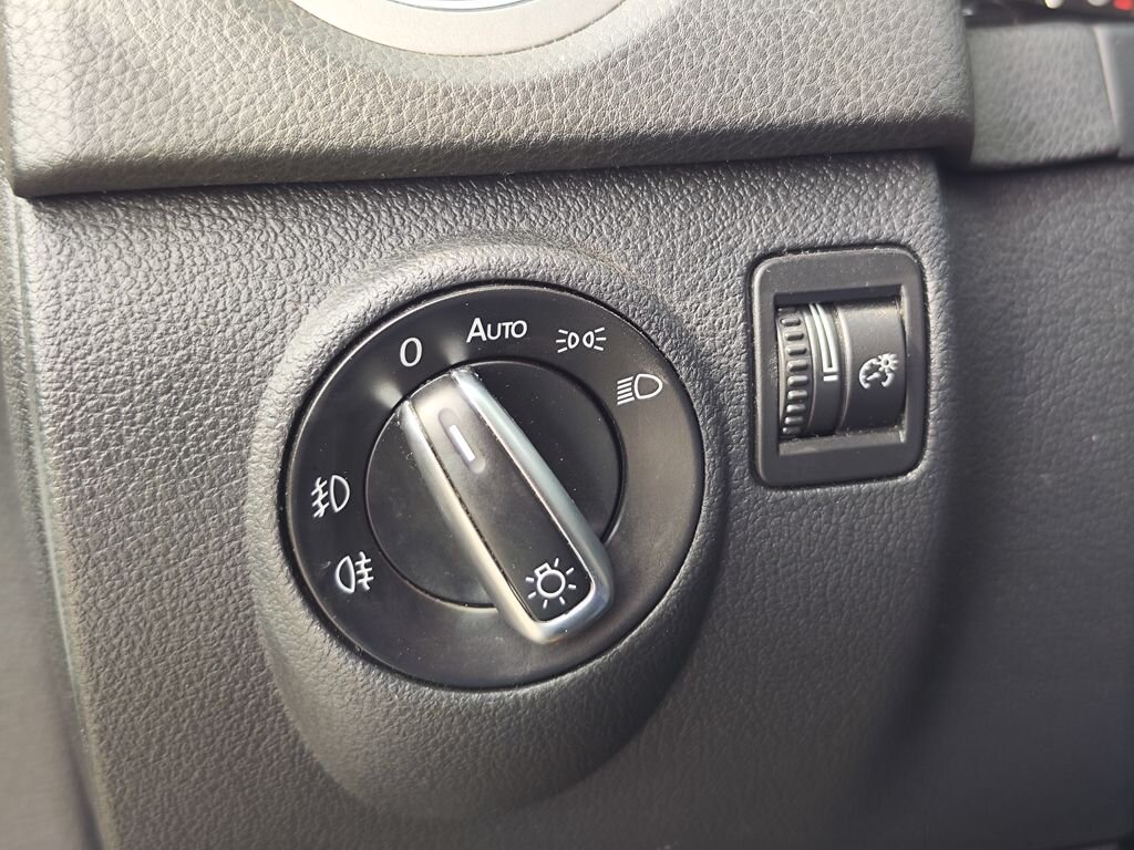 Volkswagen Tiguan SUV / Terénní 2,0 l 125 kw