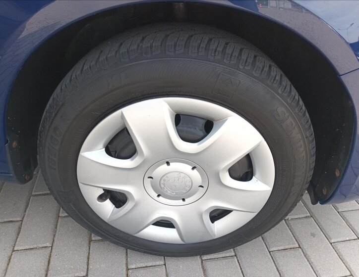 Škoda Roomster Kombi 1,2 l 77 kw