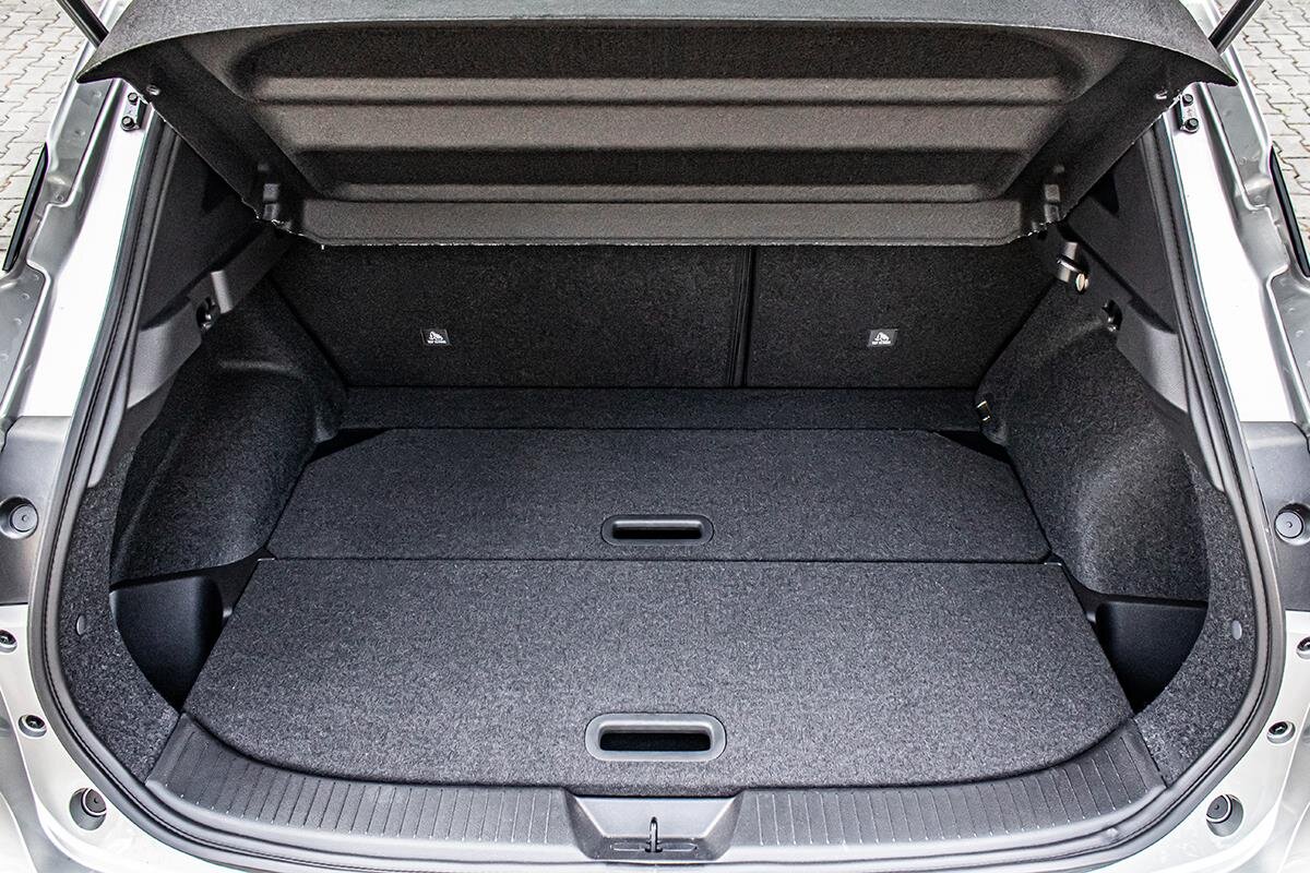 Nissan Qashqai SUV / Terénní 1,3 l 116 kw