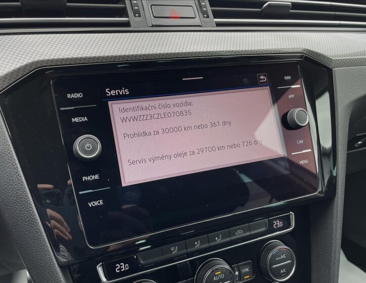 Volkswagen Passat Kombi 2,0 l 140 kw