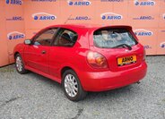 Nissan Almera 5