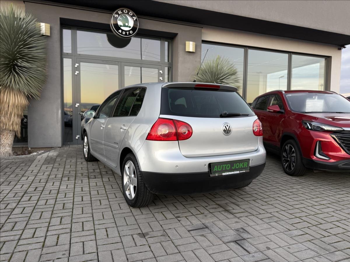 Volkswagen Golf Hatchback 1,4 l 90 kw
