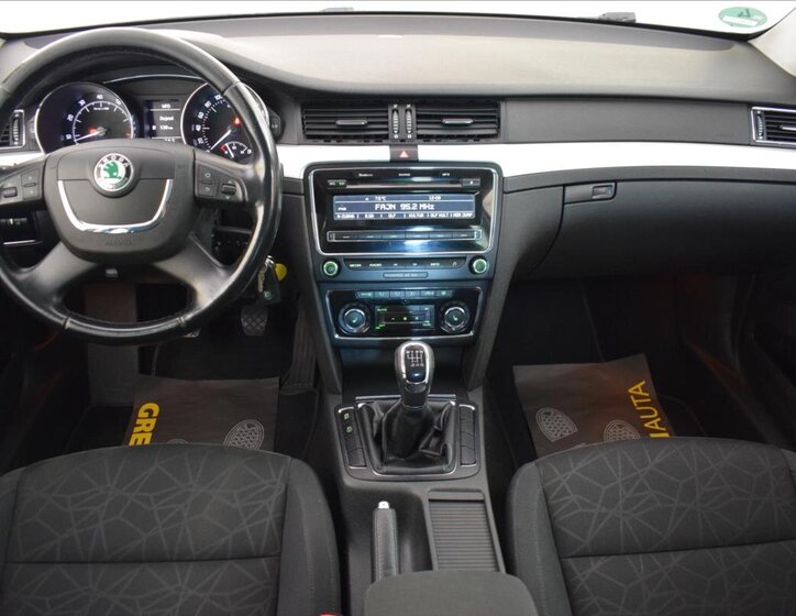 Škoda Superb Kombi 1,8 l 118 kw