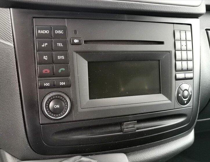 Mercedes-Benz Vito 11