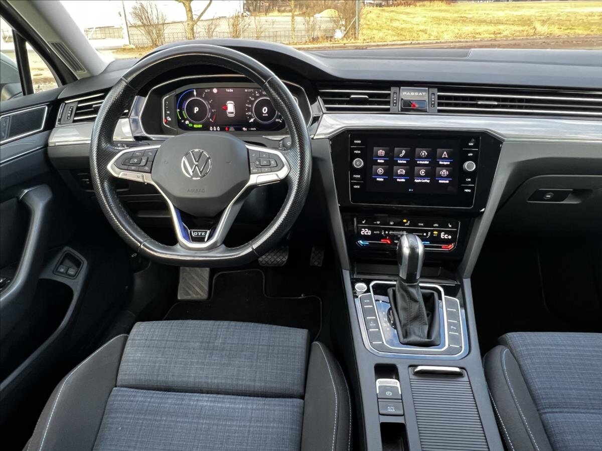 Volkswagen Passat Kombi 1,4 l 160 kw