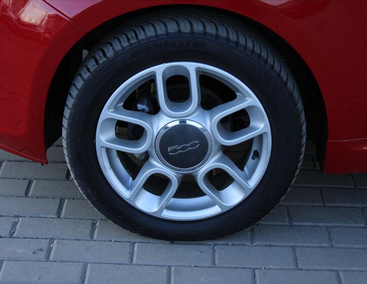 Fiat 500 Hatchback 1,2 l 51 kw