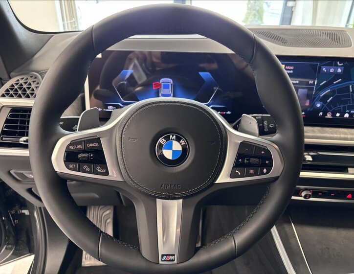 BMW X5 Kombi 3,0 l 210 kw