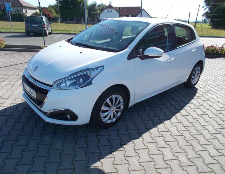 Peugeot 208 3
