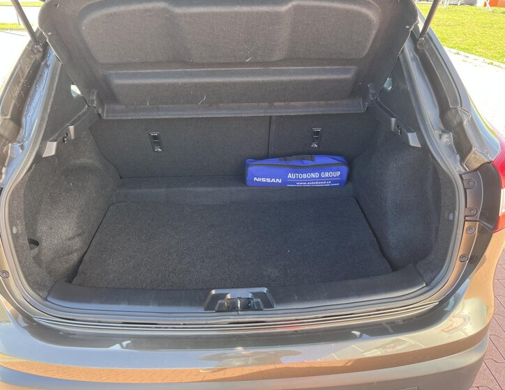 Nissan Qashqai SUV / Terénní 1,2 l 85 kw