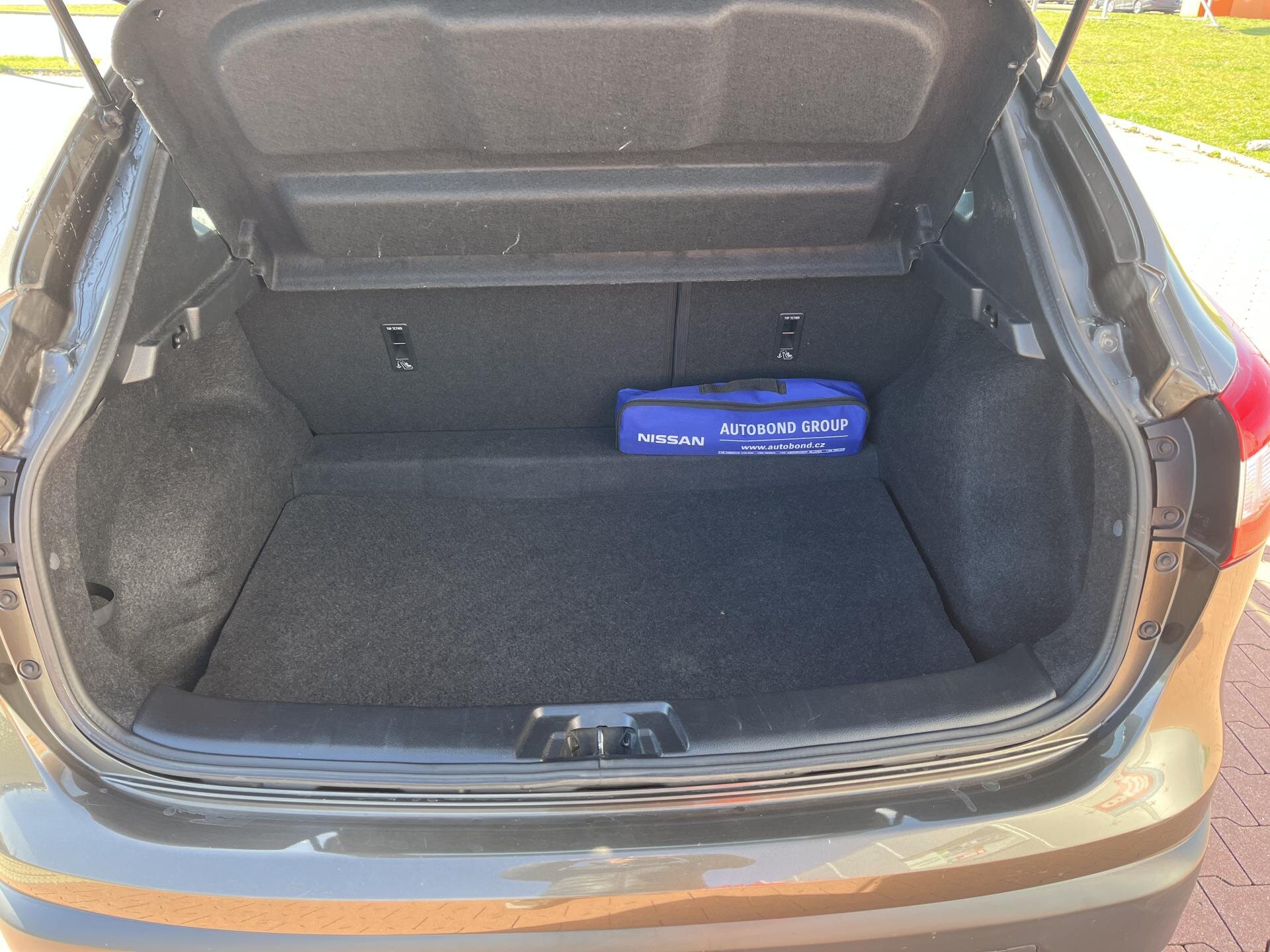 Nissan Qashqai SUV / Terénní 1,2 l 85 kw