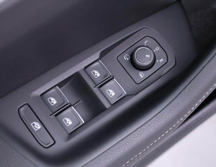 Volkswagen Passat Kombi 1,5 l 110 kw